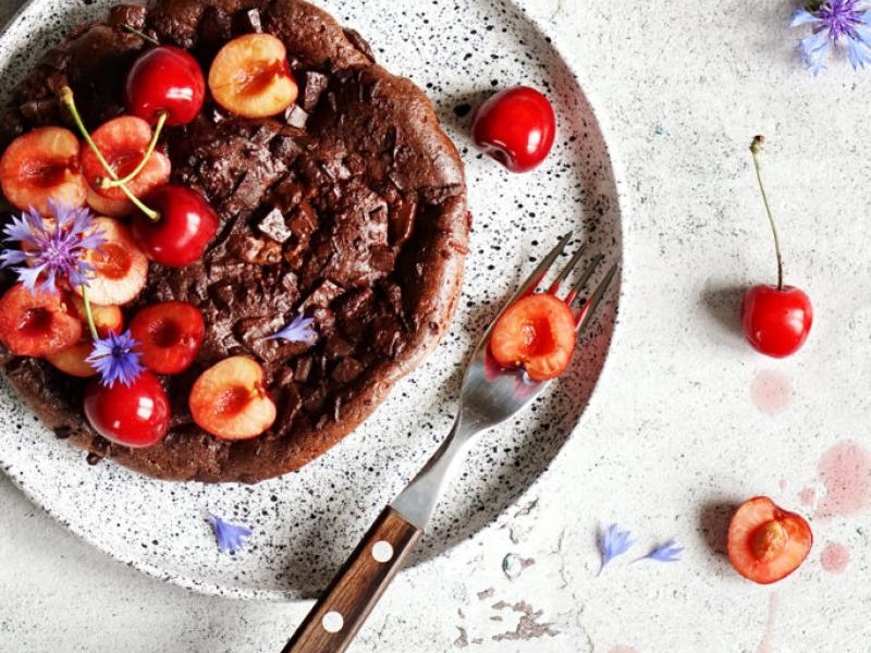 Czekoladowy omlet biszkoptowy (bez mąki)