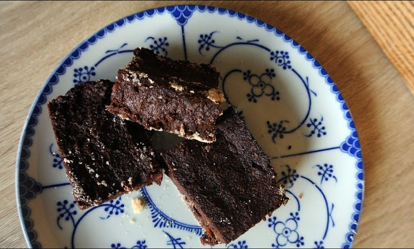 Wegańskie brownie z batatów- wilgotne i klejące