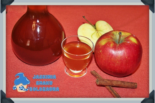 Nalewka jabłkowo cynamonowa - czyli jabłkówka cynamonowa