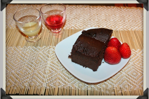 Ciasto czekoladowe sufletowe - bez mąki i tłuszczu 