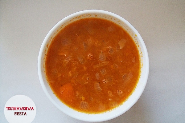 Zupa z czerwonej soczewicy i dyni