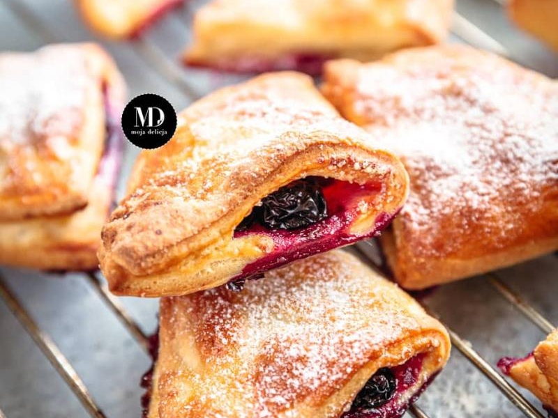 Serowe ciasteczka – “Gęsie łapki”