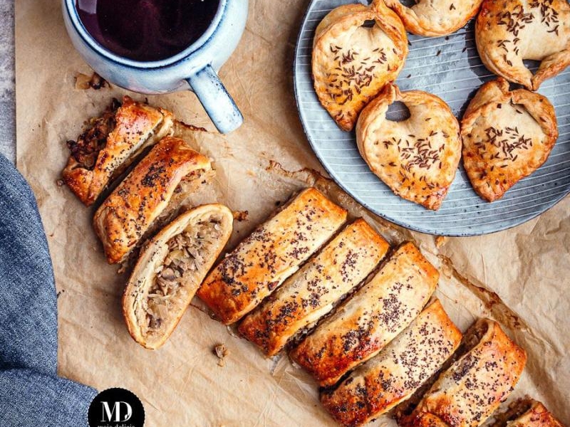 Kulebiak z kapustą i pieczarkami