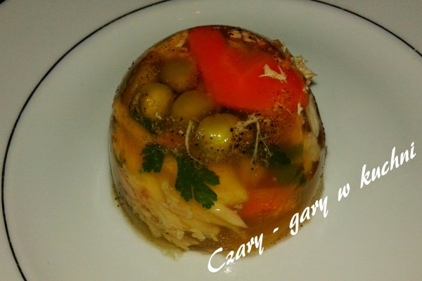 Galareta drobiowa z warzywami