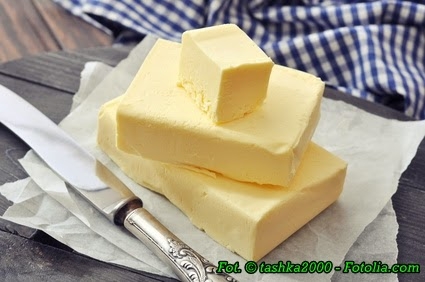 Co zrobić, aby masło lub margaryna łatwiej nam się ucierały.