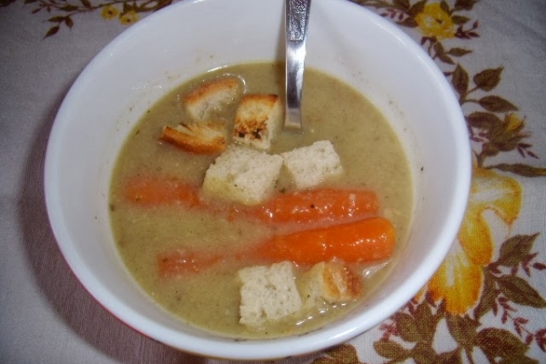 Zupa krem z pieczarek - dietetyczna