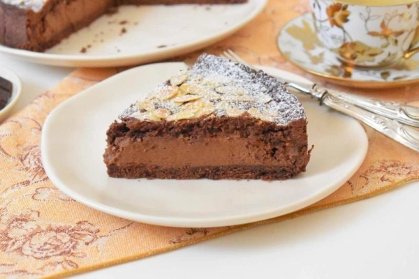 Włoska tarta z kremem czekoladowym – „Torta del nonno”