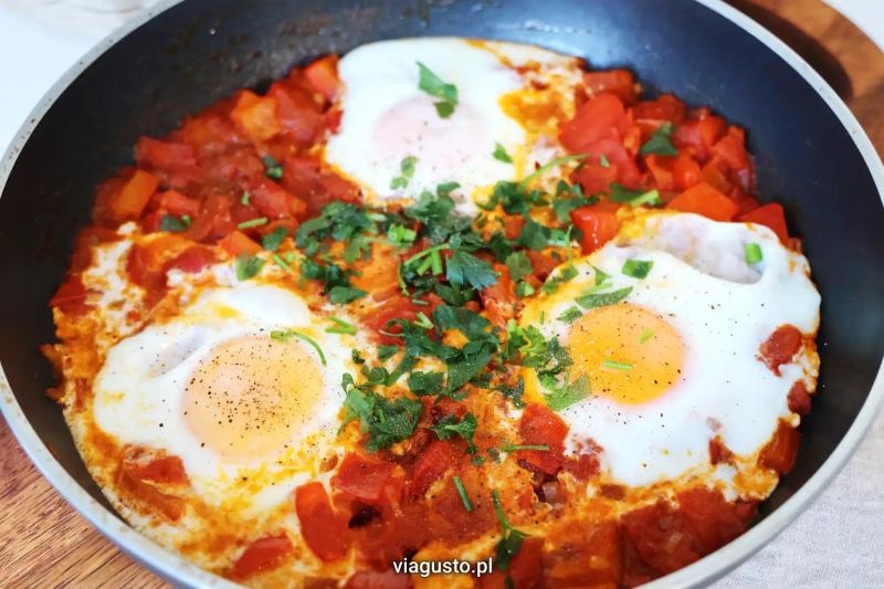 Przepis na szakszukę z papryką