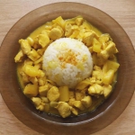 Kurczak curry z ananasem