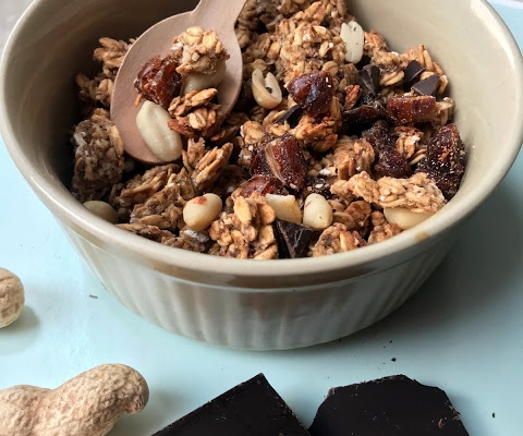 Fit granola  Snickers