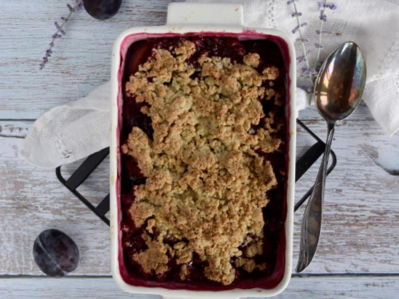 Śliwkowy cobbler