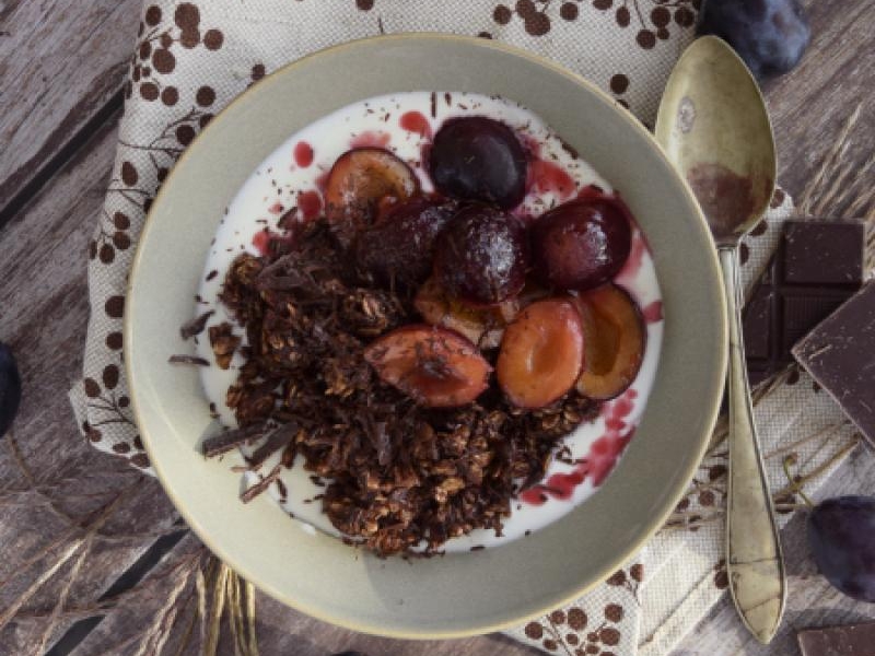 Owsianka z patelni czoko-śliwka