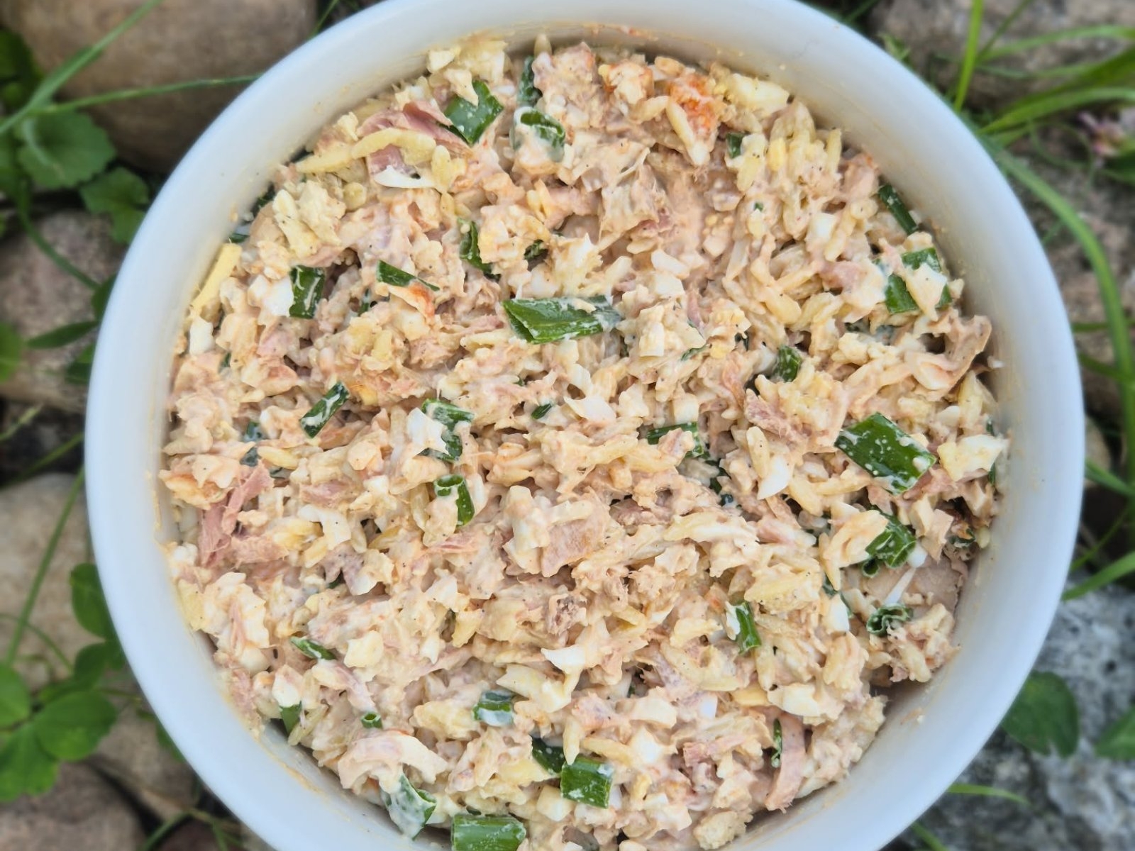 Szybka sałatka z tuńczykiem i orzo
