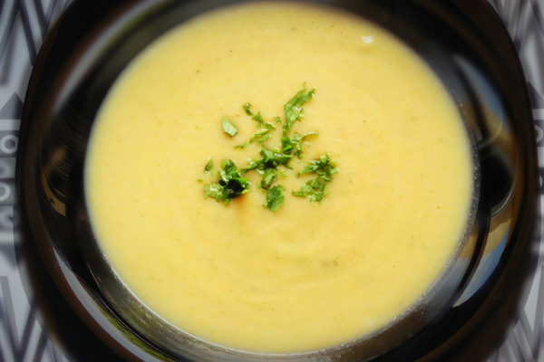 Zupa krem kalafiorowo - pietruszkowa