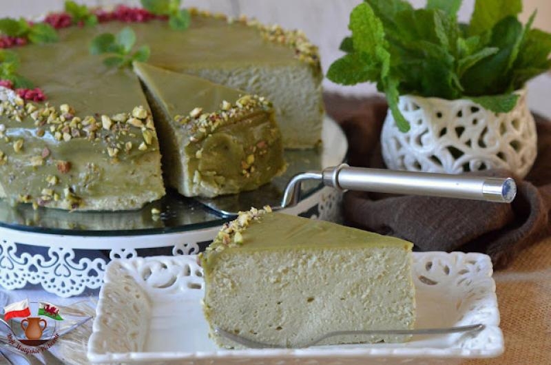 SERNIK PISTACJOWY