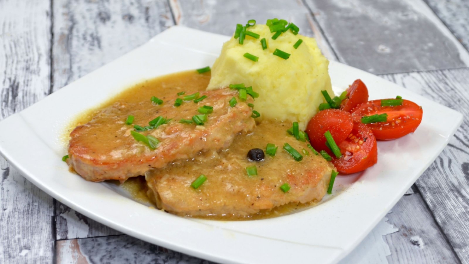 Bitki wieprzowe w sosie własnym + film