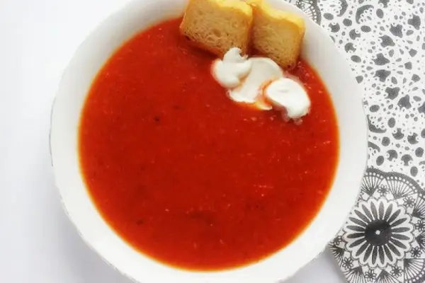 Zupa krem z czerwonych warzyw