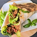 Tortilla z indykiem i...