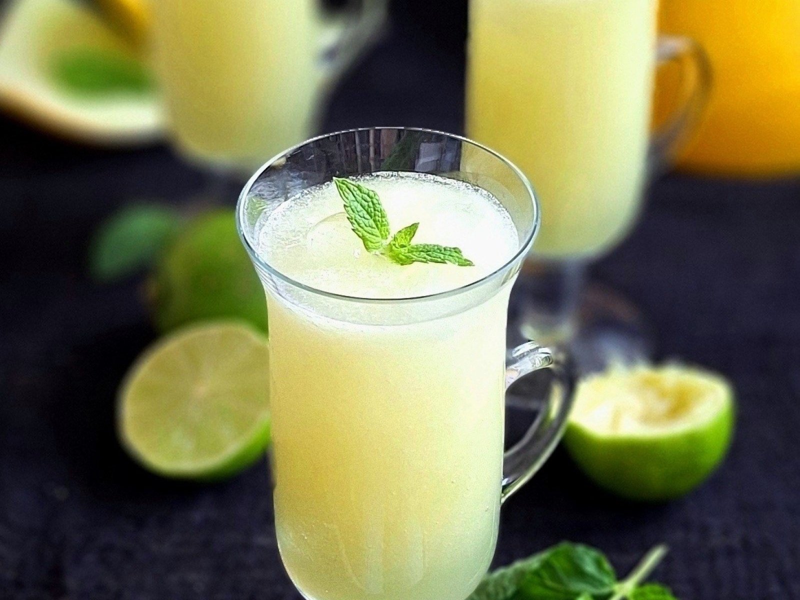 Lemoniada melonowa