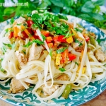 Szybki makaron chow mein...