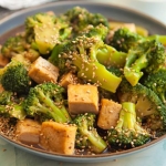 Tofu z brokułami i...