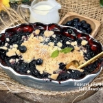 Crumble z jagodami,...