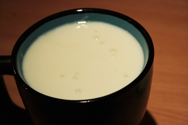 Zsiadłe mleko (z mleka pasteryzowanego)