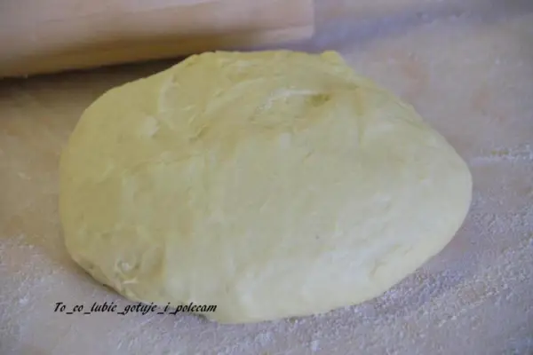 Ciasto na pierogi – Jak zrobić ciasto na pierogi