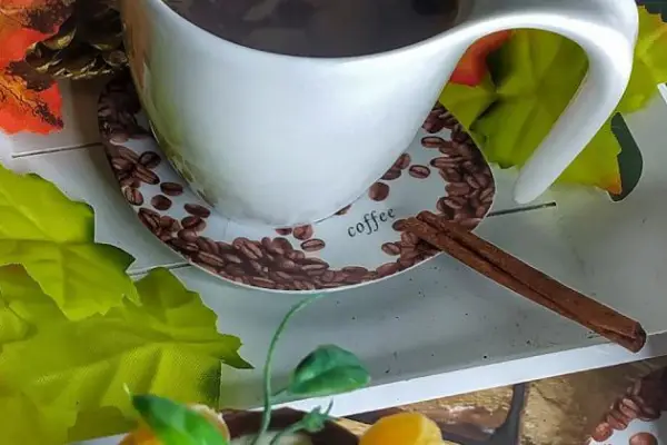 Kawa + kakao + imbir + kardamon + cynamon i słodkie doniczki