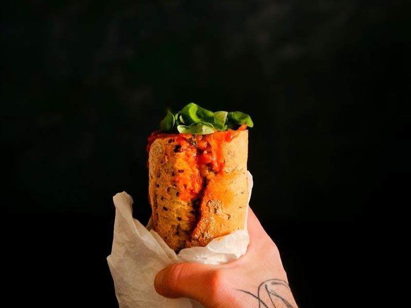 Cuzzetiello z klopsikami z indyka – neapolitański street food w fit odsłonie