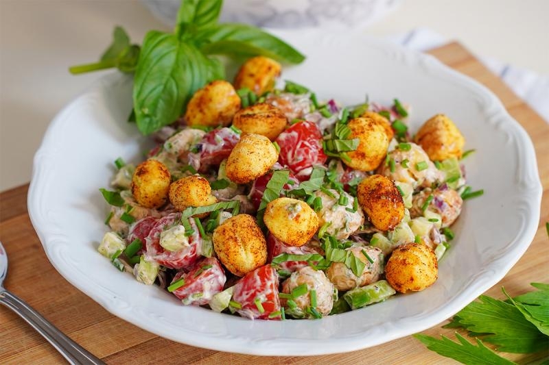 Sałatka z gnocchi