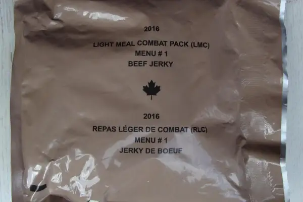 Kanadyjska racja lekka menu 1 – suszona wołowina