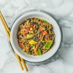 Makaron soba z warzywami