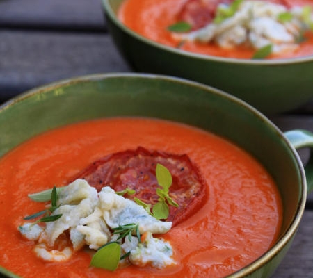 Zupa krem z pieczonych pomidorów z lanymi kluseczkami