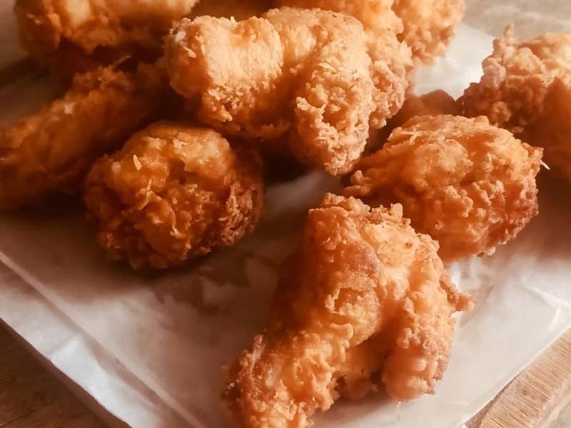 Skrzydełka KFC w glazurze sriracha