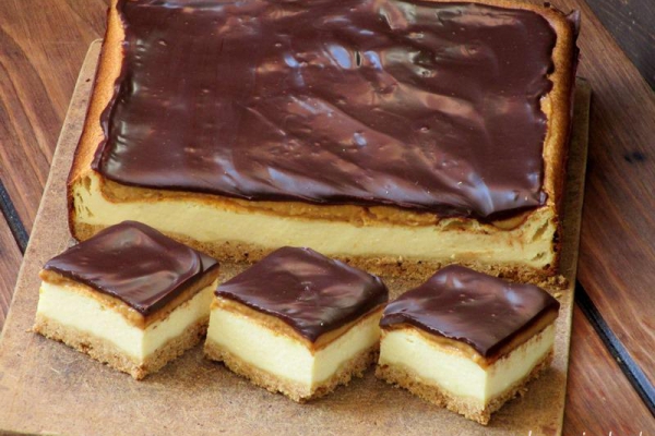 Sernik Twix