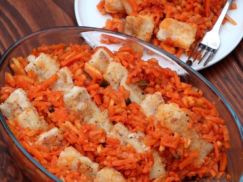 Patent na ekspresową i naprawdę pyszną rybę po grecku, przepis dla zabieganych i tych co nie mają czasu przed świętami