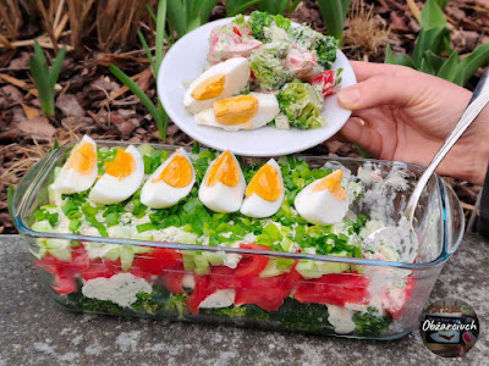 Sałatka wiosenna - poznaj patent, by nie podeszła wodą