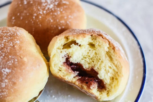 Najlepsze pieczone pączki
