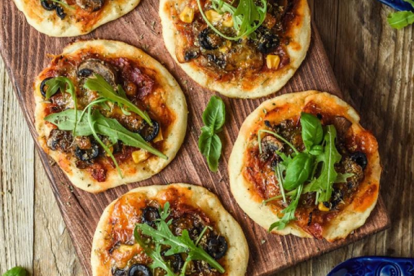 Pizzerinki na spodzie ziemniaczanym