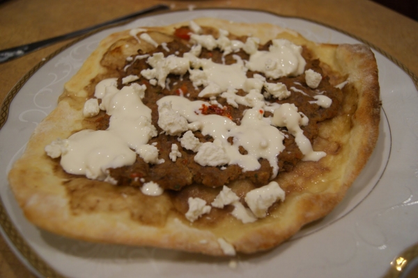 Lahmacun - turecka pizza