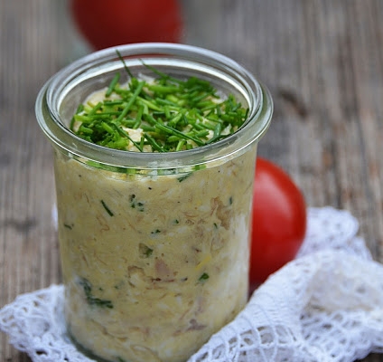 Pasta z wędzonej makreli z jajkiem i jogurtem naturalnym