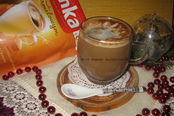 Kawa inka o smaku karmelowym z dodatkami