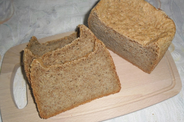 Chleb pełnoziarnisty z automatu 