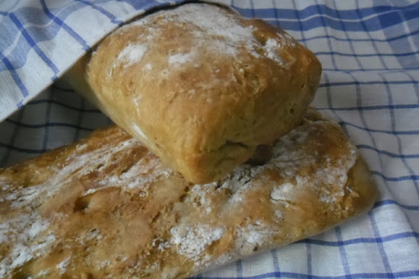 Bardzo prosty chleb pszenno-żytni