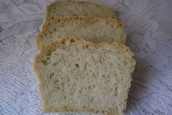 Łatwy , biały chleb na zakwasie