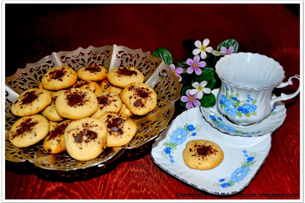Aromatyczne ciasteczka czekoladowo-kardamonowe