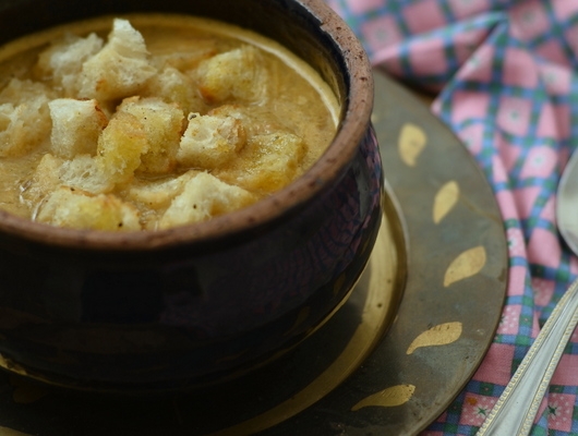 Zupa z soczewicy z grzankami - Kıtırlı mercimek çorbası