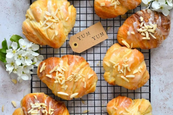 Rogaliki o smaku lemon curd! Domowe pieczywo!