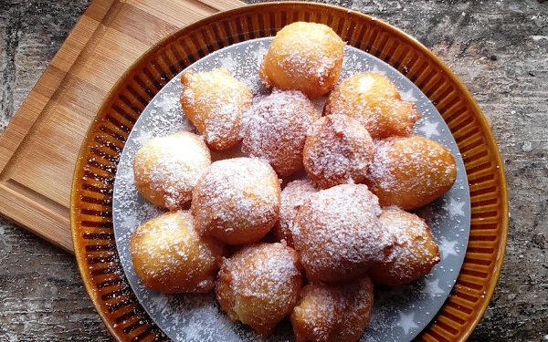 Mini pączki na serku waniliowym 